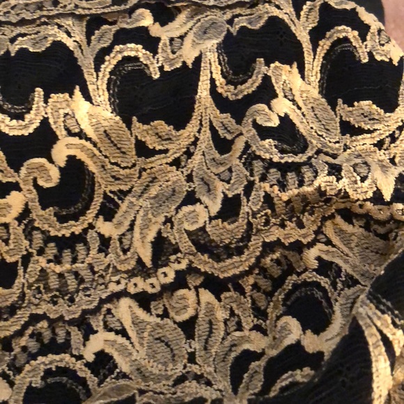 🌺 HOST PICK🌺 Halter Jumpsuit/Sheer Waistline. - Picture 6 of 6